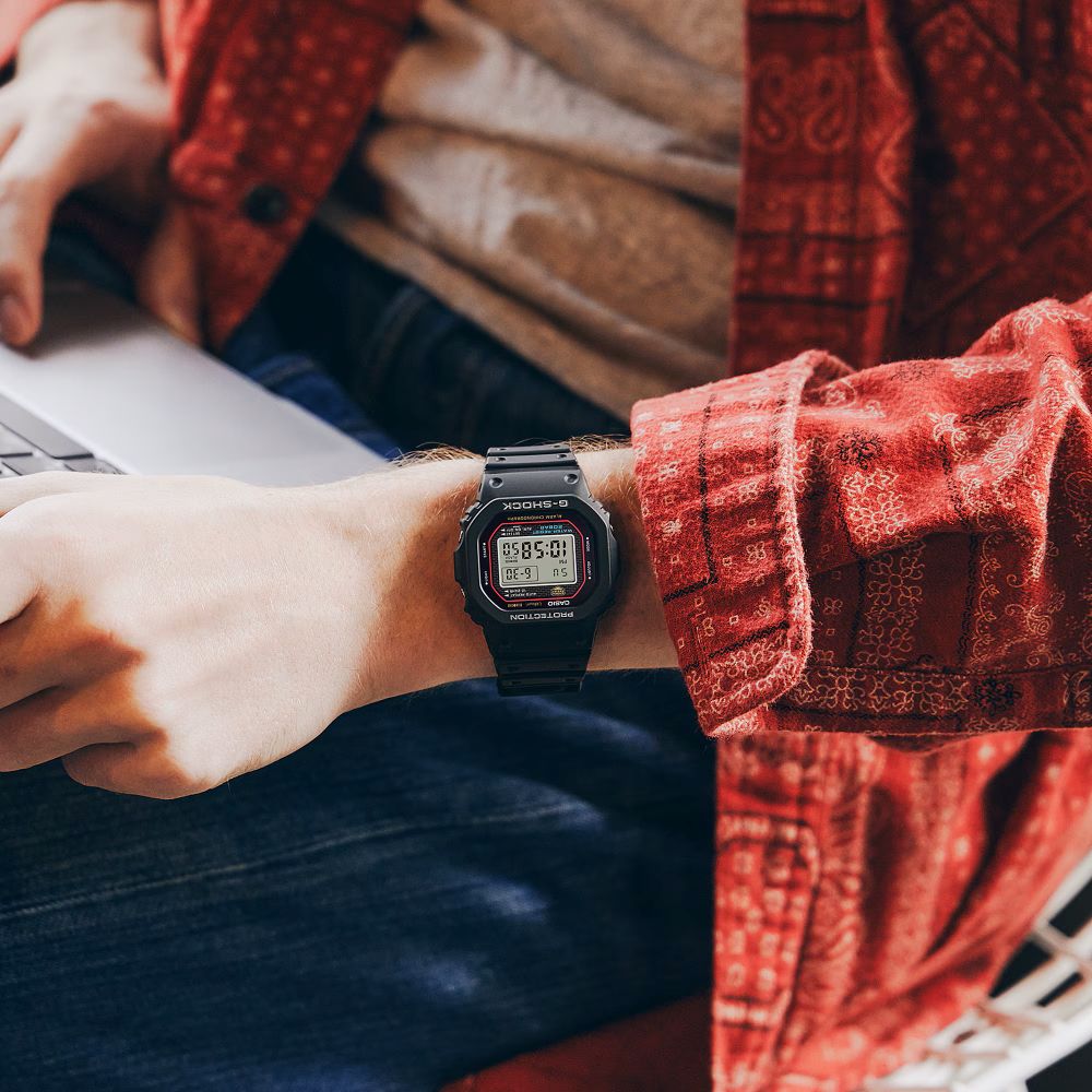 Reloj Casio G-Shock DW-5000R-1AER - Imagen 6